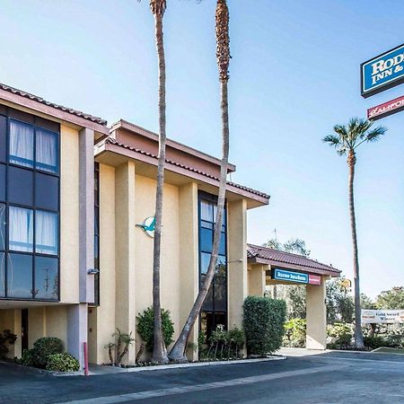 California Inn And Suites בייקרספילד מראה חיצוני תמונה