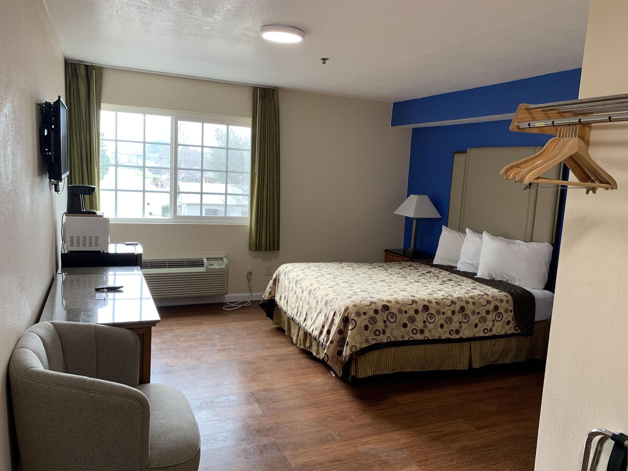 California Inn And Suites בייקרספילד מראה חיצוני תמונה